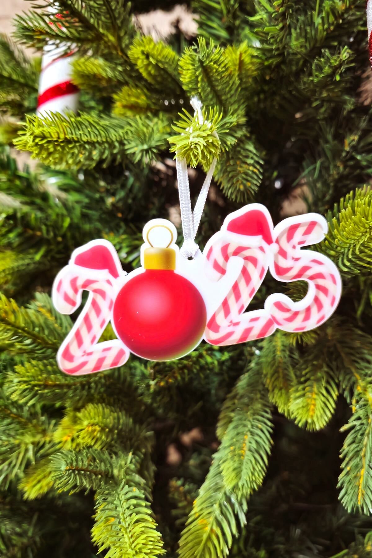 Yılbaşı Ağacı Süsü Candy Cane 2025 Yazılı