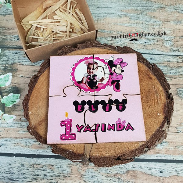 Minie Mouse Konsept Ahşap Puzzle Magnet