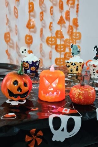 Halloween 3 lü Bal Kabağı Süs Seti Işıklı Balkabağı Mum Gülen Balkabağı Figür ve Küçük Balkabağı Figür