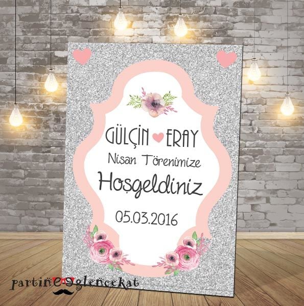 Gümüş Parıltılı Konsept Karşılama Panosu