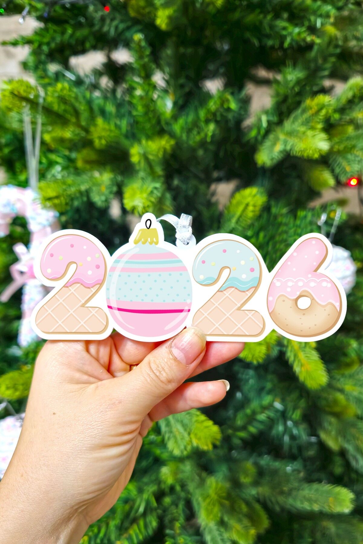 Makaron Renkler 2026 Yılbaşı Ağaç Süsü