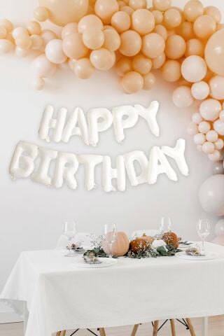 Beyaz Renk Happy Birthday Folyo Balon Seti Doğum Günü Balon Süsleme Seti