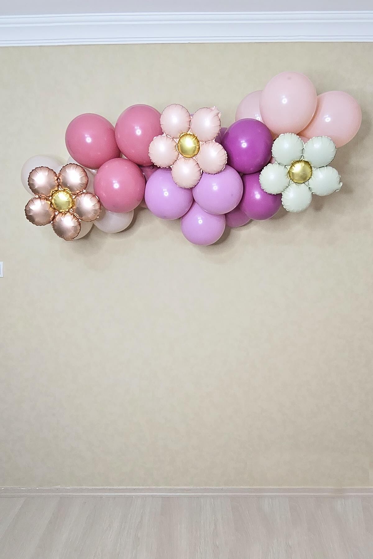 Retro Renkler Papatya Balonlu Balon Zinciri Papatya Konsept Retro Doğum Günü Balonları