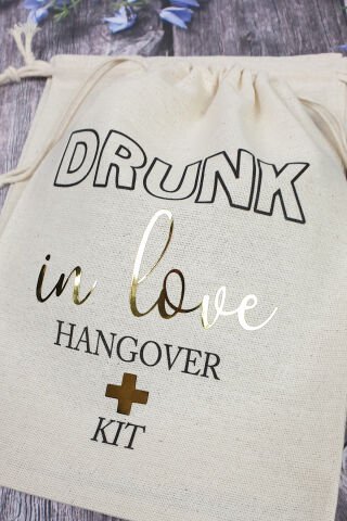 Hangover Kit Kesesi - 10 Adet - Drunk In Love,Altın Varak Baskılı