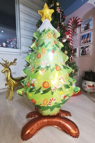 Yılbaşı Ağacı Folyo Balon Ayaklı Dik Duran Yılbaşı Ağacı Şeklinde Büyük Balon