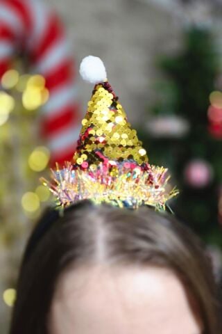 Yılbaşı Tacı Parlak Kukuleta Şapka Gold Kırmızı Pullu