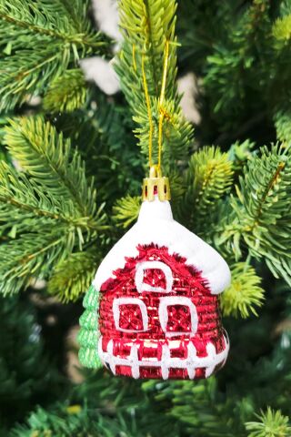 Karlı Ev Yılbaşı Ağaç Süsü Çam Ağacı Süsü Tekli Çam Ağaçlı Yılbaşı Evi Tekli