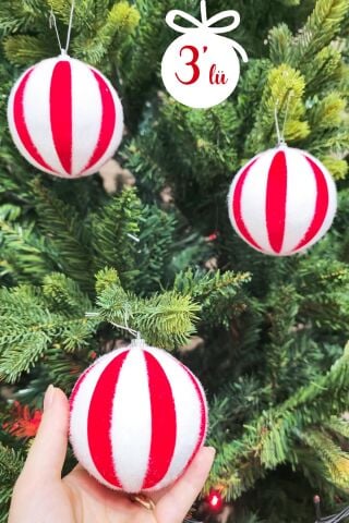 3lü Büyük Kırmızı Beyaz Tüylü Lüks Top Yılbaşı Ağaç Süsü Yuvarlak Lüks Çam Ağacı Süsü 3lü Paket