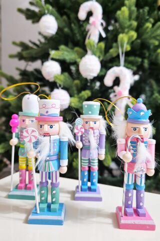 Makaron Renkler Kurşun Askerler 4lü Yılbaşı Kurşun Asker Figürleri Yılbaşı Ağaç Süsleri Nutcracker Masa Süsleri 4lü