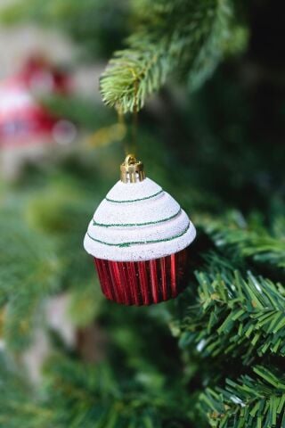 Cupcake Şekilli Yılbaşı Ağacı Süsü Kremalı Kek Çam Ağaç Süsü 2li Paket