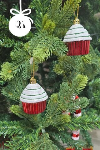 Cupcake Şekilli Yılbaşı Ağacı Süsü Kremalı Kek Çam Ağaç Süsü 2li Paket