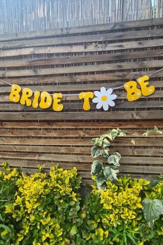 Bride To Be Banner Papatya Konsept Bride To Be Yazı Duvar Süsü