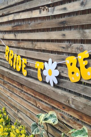 Bride To Be Banner Papatya Konsept Bride To Be Yazı Duvar Süsü