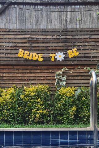 Bride To Be Banner Papatya Konsept Bride To Be Yazı Duvar Süsü
