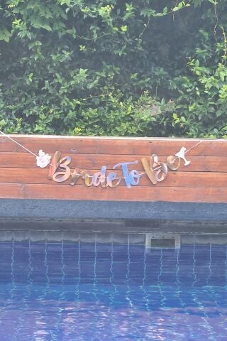 Bride To Be Banner Rose Gold Parlak Çiçek Kadeh Kartlı Bride To Be Yazısı Duvar Süsü