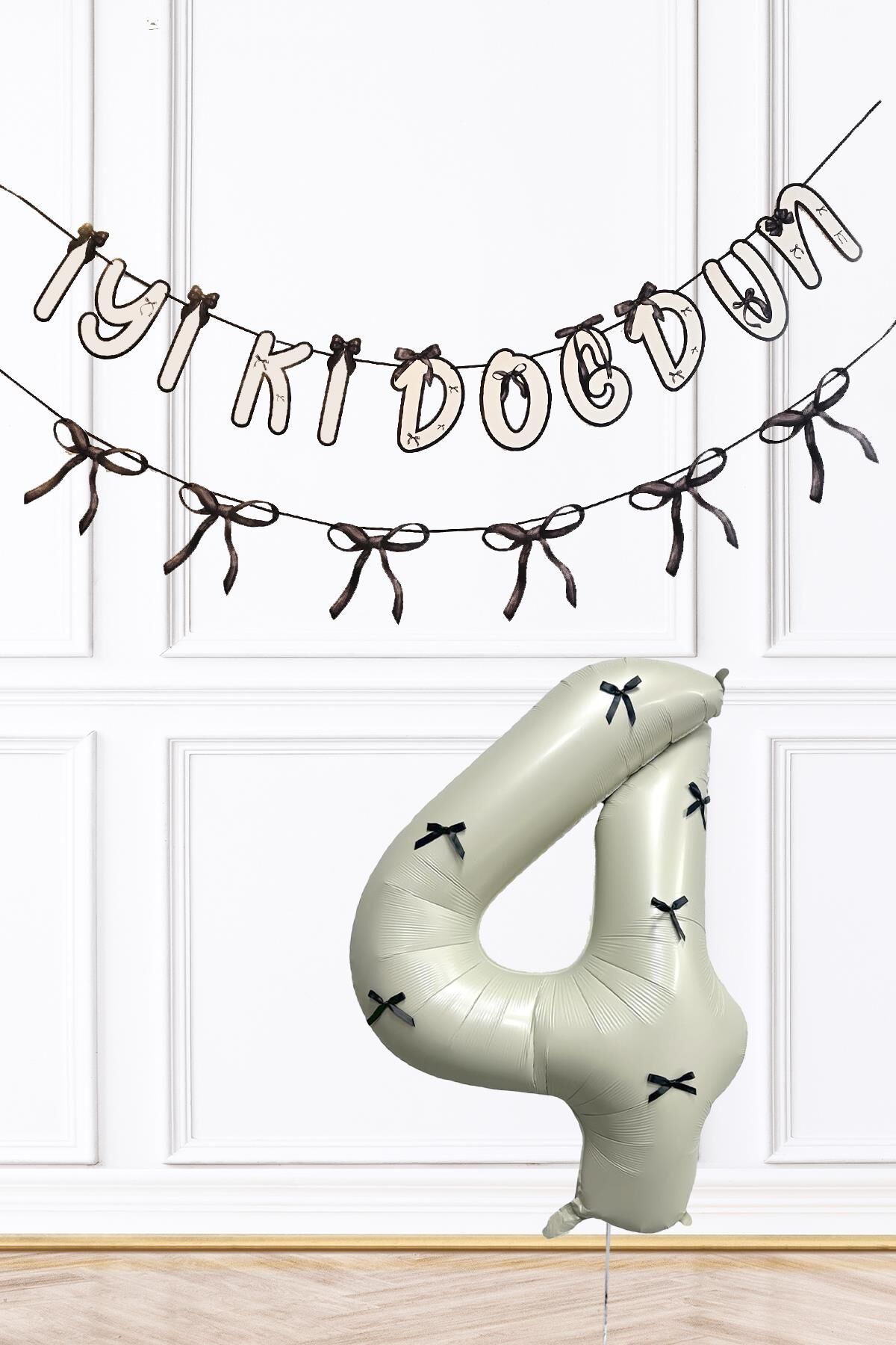 Siyah Fiyonk Konsept Banner ve Yaş Balonlu Doğum Günü Balon Seti 4