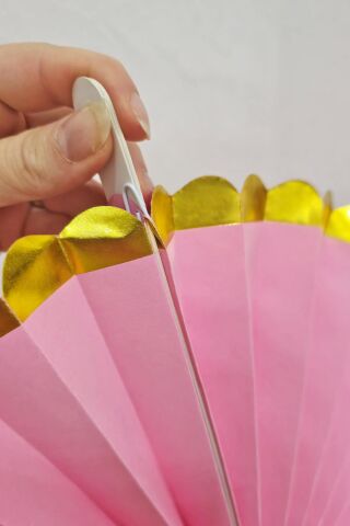 Makaron Renkler Gold Yaldızlı Yelpaze Süs Seti 6lı Fan Duvar Süsü Makaron Gold Varaklı 6lı Arkalı Önlü