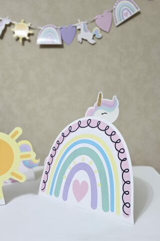 Gökkuşağı Unicorn Tema Ayaklı Pano Seti Gökkuşağı Konsept Doğum Günü Masa Üstü Panolar