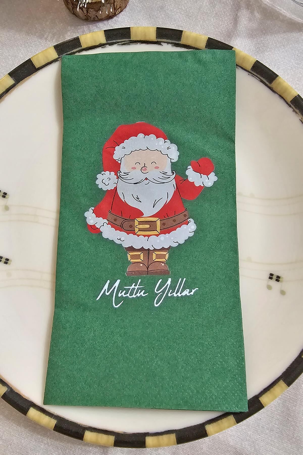 Noel Baba Baskılı Yeşil Yılbaşı Peçetesi - Yeşil Peçete 12li Paket