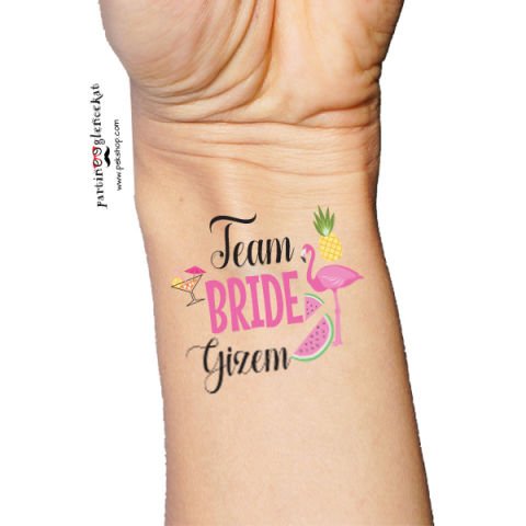 Team Bride Flamingo - Aloha İsme Özel Dövme