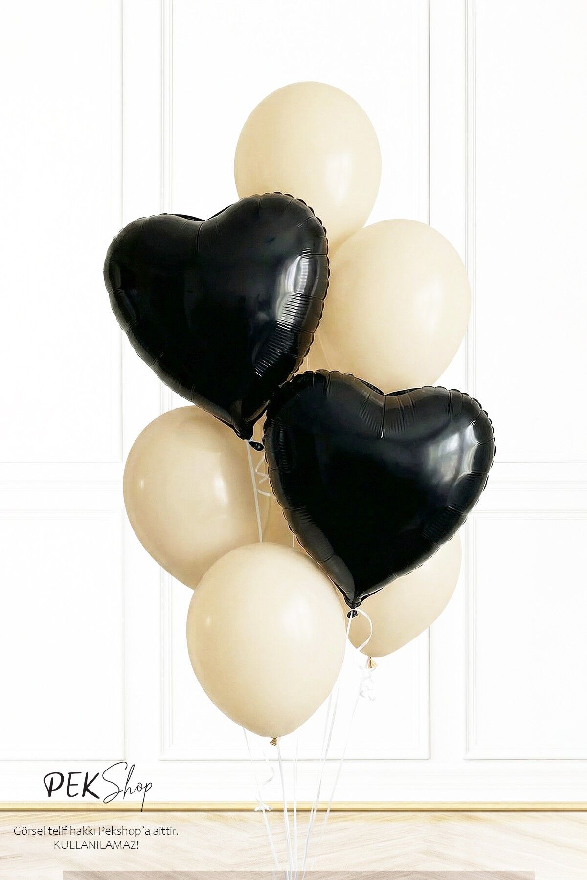 Siyah Kalp Deniz Kumu Balon Demeti