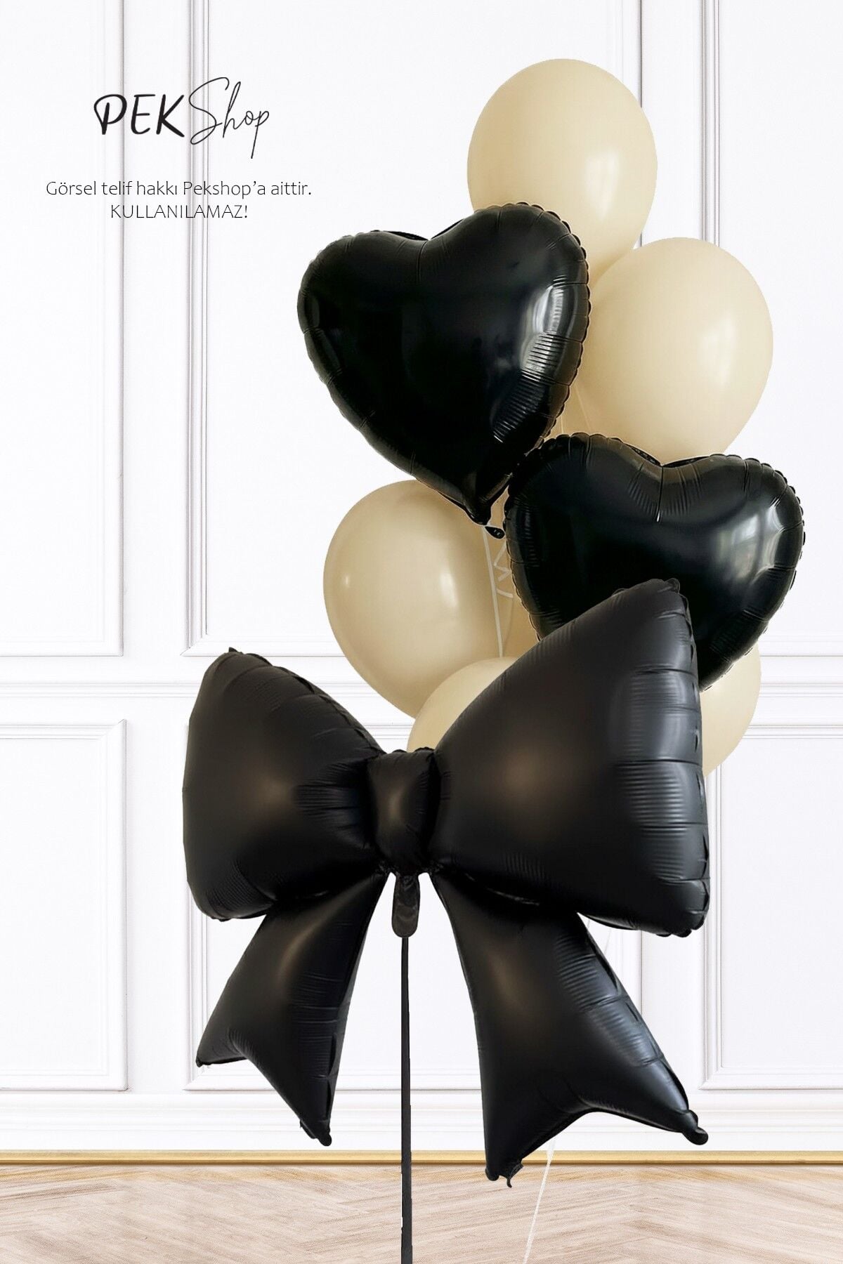 Siyah Fiyonk ve Kalp Folyo Balonlu Deniz Kumu Balon Seti