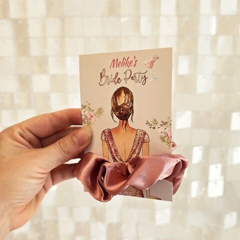 Çiçekli Rose Gold Konsept Kız Hediyelik Saten Toka
