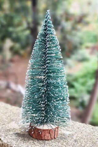 Mini Yılbaşı Ağacı Masa Üstü Süs Çam Ağacı 20cm