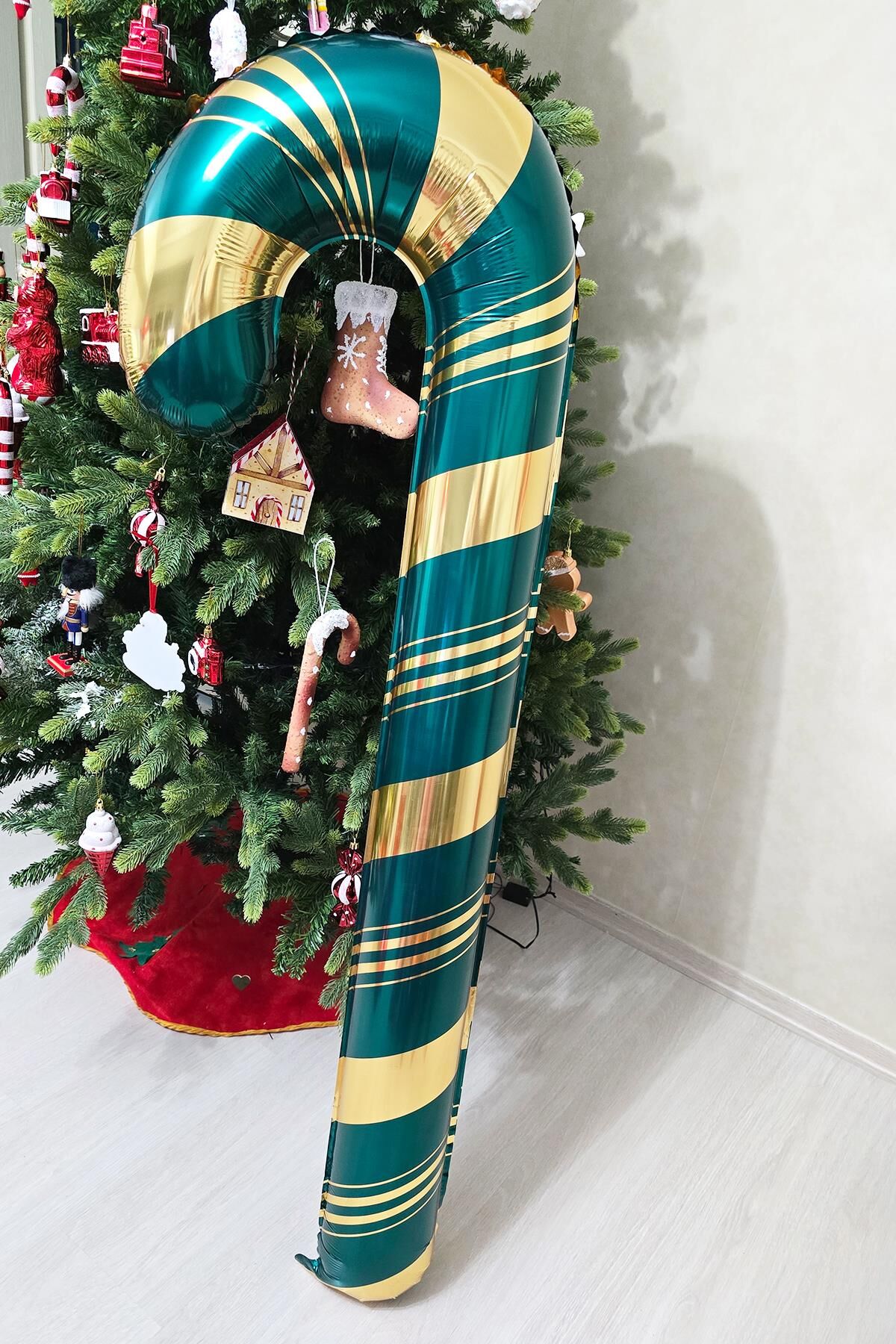 Uzun Yeşil Gold Baston Şeker Folyo Balon Gold Detaylı Büyük Uzun Baston Şeker Yılbaşı Balonu 150 cm