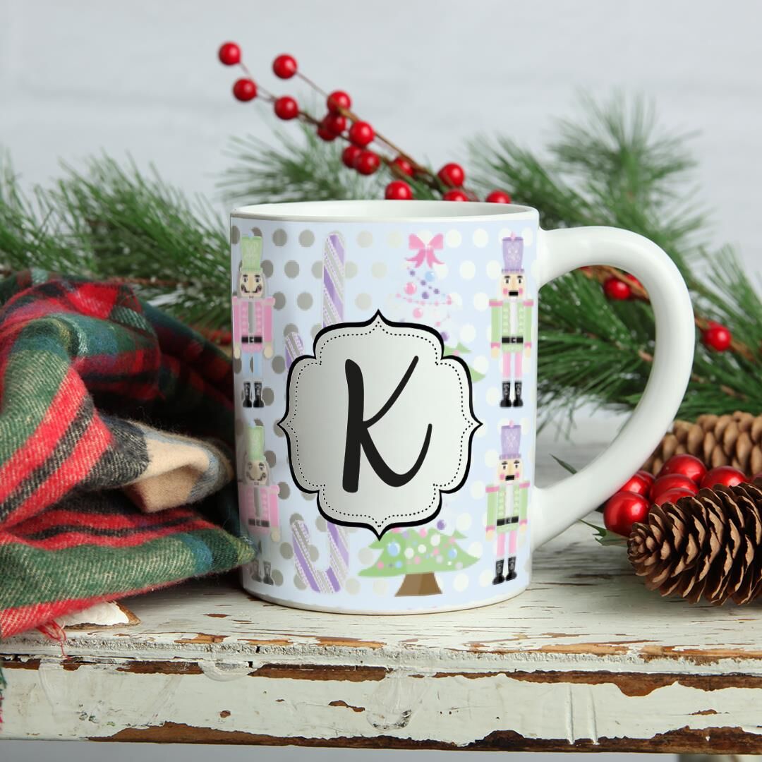 Baş Harfli Fındıkkıran Tasarım Kişiye Özel Baskılı Kupa Yılbaşı Hediyesi Kupa Fincan