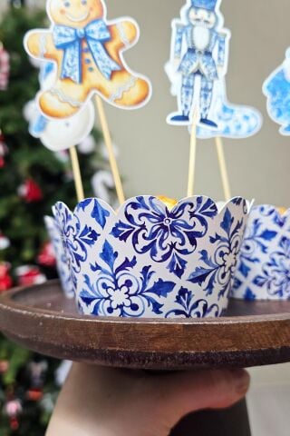 Bleu Blanch Temalı Yılbaşı Cupcake Sargısı 10'lu Paket Yılbaşı Sofra Süsleri