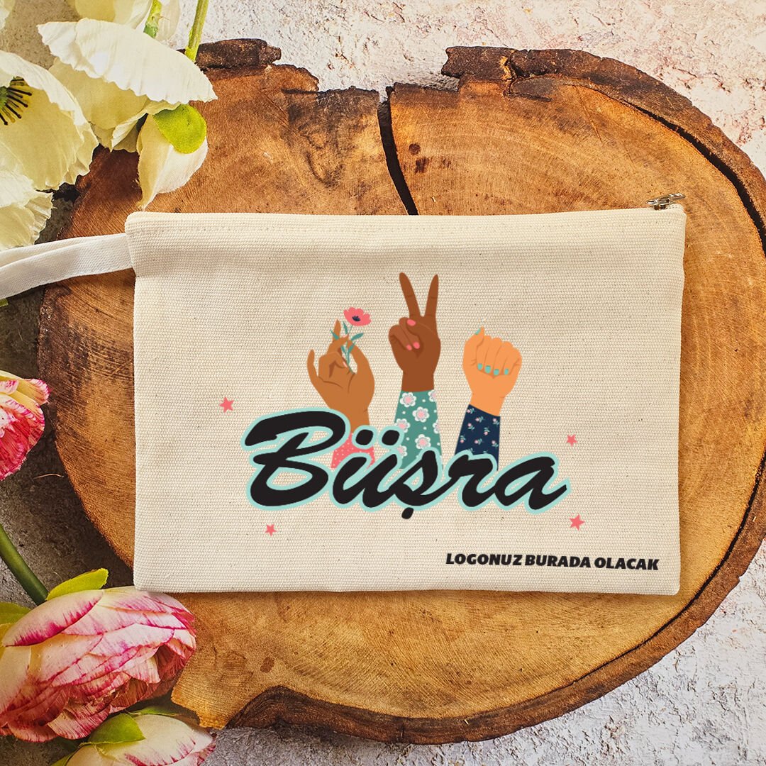Tek Tek İsimli Makyaj Çantası 8 Mart Kadınlar Günü Logo Baskılı Girl Power