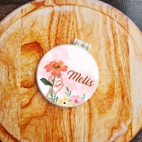 Tek Tek İsimli Turuncu Çiçekler 8 Mart Hediyelik Ayna