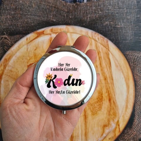 8 Mart Kadınlar Günü Hediyesi Ayna Firma Logolu Renkli Kadınlar