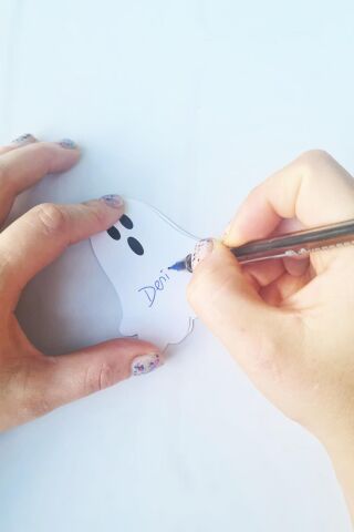 Cadılar Bayramı Hayalet Şekilli Masa Kartı