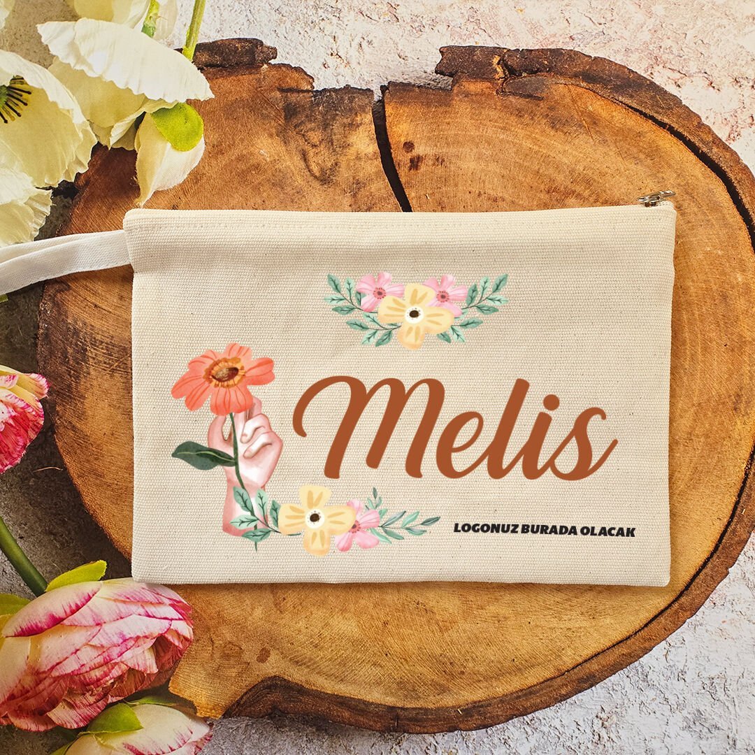 Tek Tek İsimli Makyaj Çantası 8 Mart Kadınlar Günü Logo Baskılı Turuncu Çiçekler