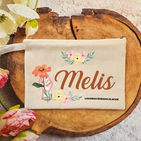 Tek Tek İsimli Makyaj Çantası 8 Mart Kadınlar Günü Logo Baskılı Turuncu Çiçekler