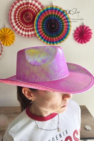 Pembe Kovboy Şapkası