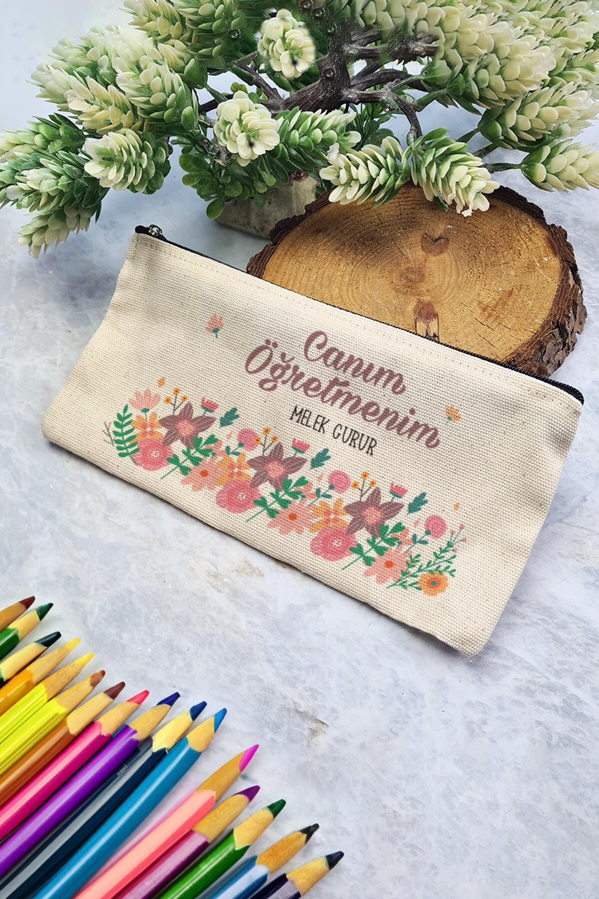 İsimli Bez Kalemlik Öğretmenler Günü Hediyesi Renkli Çiçekler