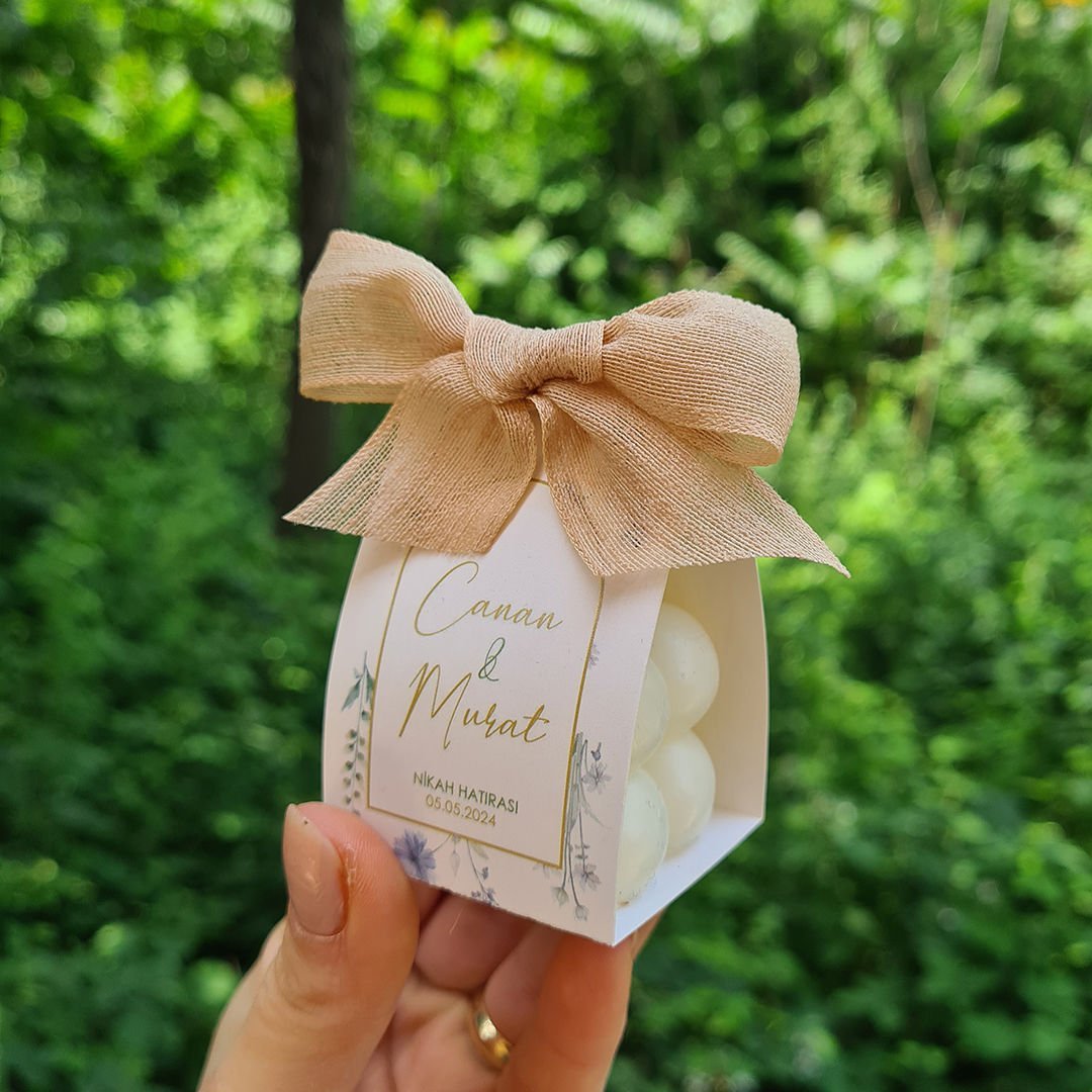 Bahar Çiçekleri Konsept Özel Kesim Kutulu Bubble Mum Hediyelik