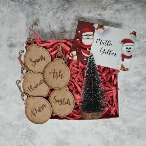 İyi Dileklerim Yılbaşı Ağaç Süsleri Yılbaşı Hediye Kutusu