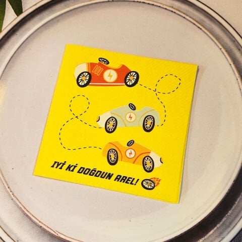 Araba Konsept Dokulu İsme Özel Kare Peçete