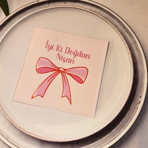Fiyonk Konsept Dokulu Pembe İsme Özel Kare Peçete