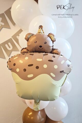 Pasta Üstünde Ayıcık Retro Karamel Folyo Balon