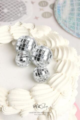 Pasta Süsü Disko Topu 4lü Set 2 adet 3cm 2 adet 4cm