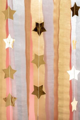 Gold Altın Asmalı Yıldız Tavan Süslemeleri İpli Sarkıt Süs Gold Yıldız 4 Metre