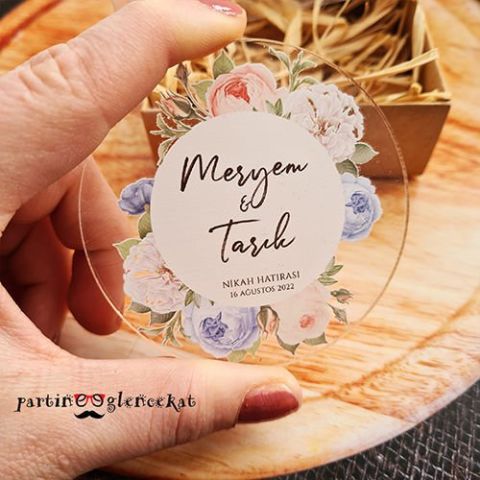 Soft Mavi Somon Konsept Şeffaf Pleksi Magnet Kutusuz