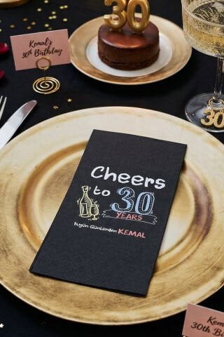 Kara Tahta Konsept Siyah Baskılı Peçete