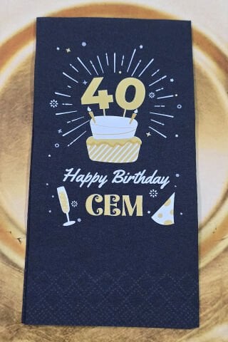 Yaş Detaylı Pastalı Konsept Siyah Baskılı Peçete