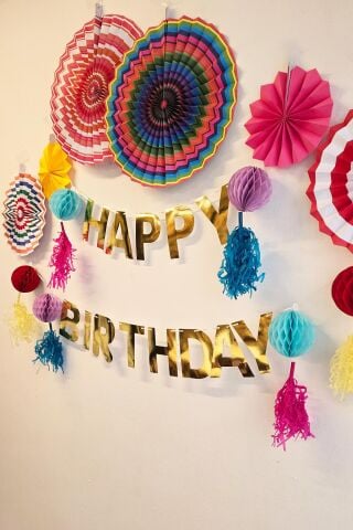 Petekli Püsküllü Gold Happy Birthday Banner Süs ve Retro Yelpaze Duvar Süsleri Seti Doğum Günü Duvar Süsü